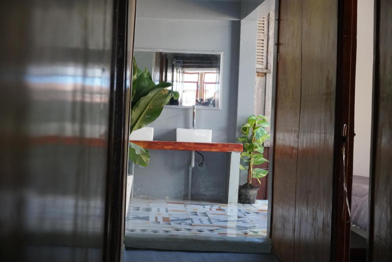 White Rose Guesthouse Kaoh Touch Exterior foto